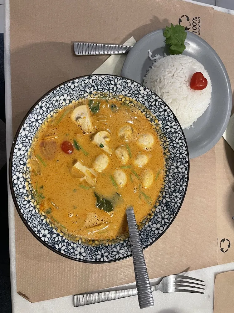 Tom-Kha-Gai Mit Shrimps